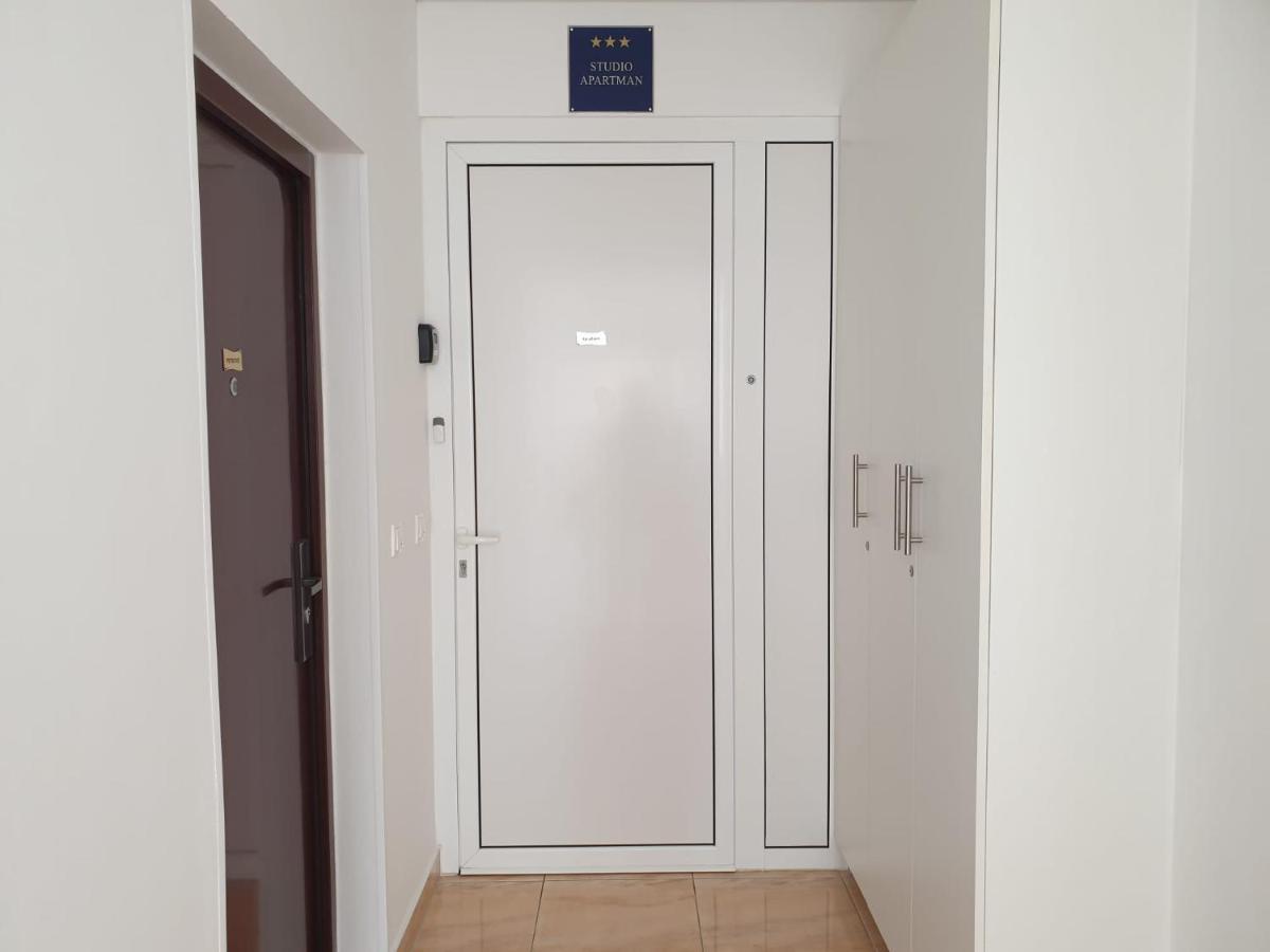 Apartment Eso Каштела Экстерьер фото